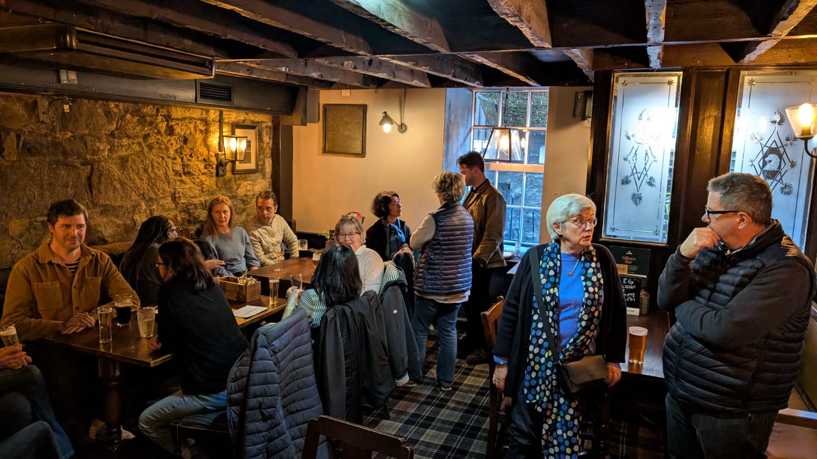 Apéro Français d&rsquo;Écosse à Édimbourg — May Day au Milnes Bar
